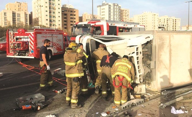 انقاذ المصابين في احدى الحوادث﻿