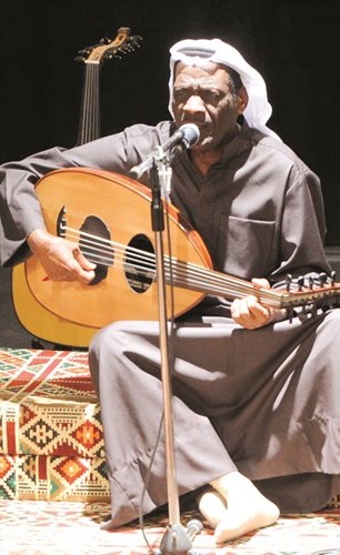 خالد الملا أثناء الحفل ﻿