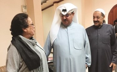 الشيخ فهد المبارك مرحبا بنجمي بنقول لكم سالفة حياة الفهد وعبدالامام عبدالله﻿