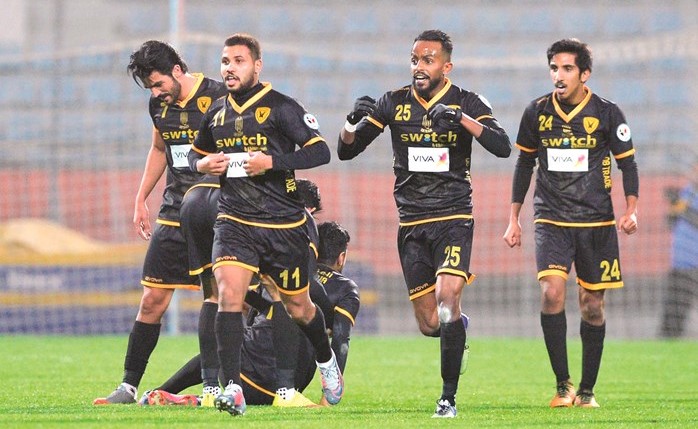القادسية يغلق تدريباته قبل النهائي المرتقب 	(الأزرق.كوم)﻿