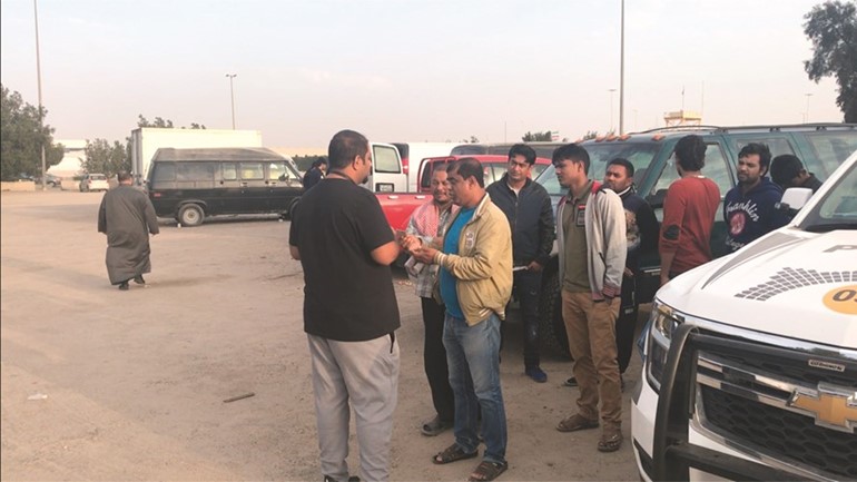 تدقيق في هويات عدد من العمالة ﻿