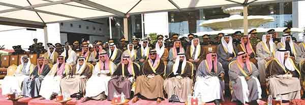  ﻿سمو الشيخ جابر المبارك والشيخ د.إبراهيم الدعيج والشيخ صباح الخالد والشيخ خالد الجراح وأنس الصالح والشيخ علي الجابر وجانب من الحضور﻿