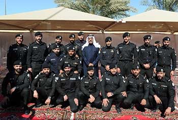 محافظ حولي خلال مراسم رفع العلم: احتفالاتنا ليست لوضع الزينة وإنما لنستذكر كفاح شعب صنع تاريخ بلاده وحريتها