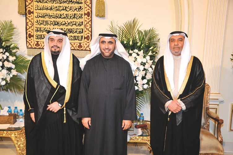 محمد الدلال مباركا﻿