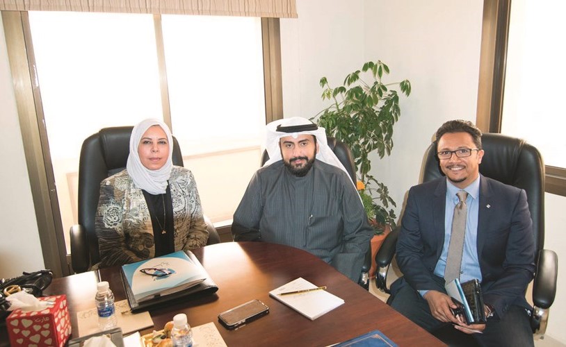 الشيخ د.باسل الصباح مستقبلا أعضاء الوفد﻿