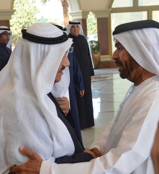 بالفيديو..ممثل الأمير يقدّم واجب العزاء لرئيس الإمارات بوفاة والدته