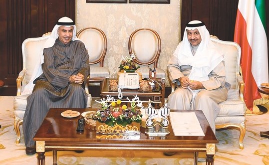 سمو رئيس الوزراء الشيخ جابر المبارك مستقبلا صالح الفضالة﻿