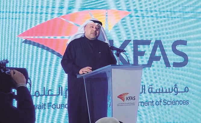 د.خالد مهدي﻿