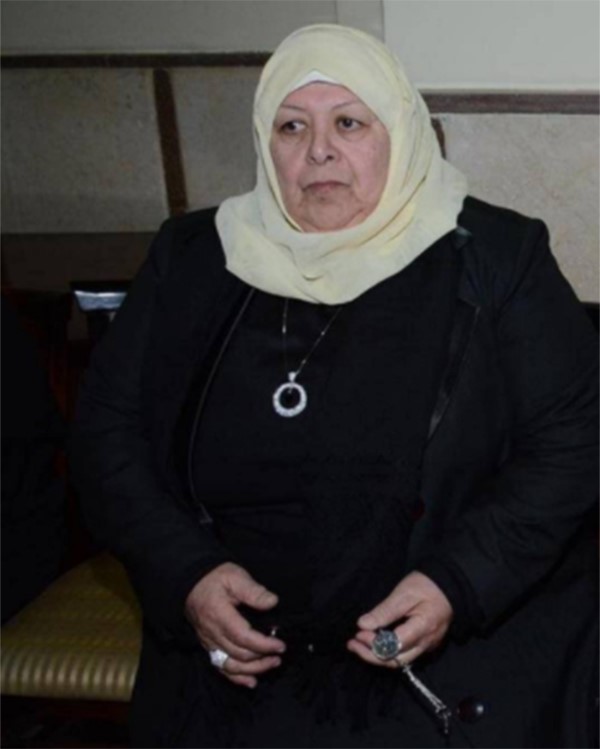 بالصورة.. هل تذكرون "نفيسة" بطلة مسرحية "المتزوجون"؟ شاهدوا كيف أصبحت
