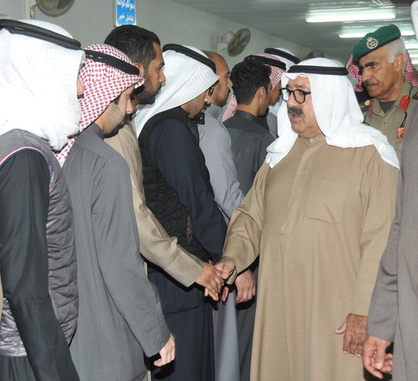 بالفيديو.. النائب الأول تقدم جموع مشيعي الطالب الضابط فيصل العبيد