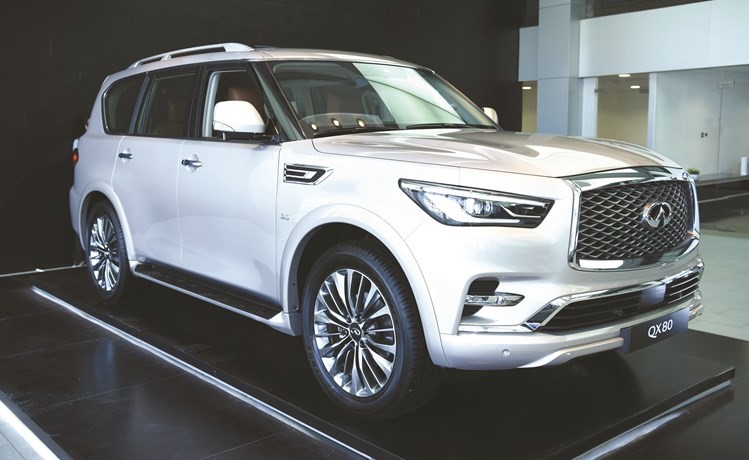 إنفينيتي البابطين تكشف النقاب عن QX80 الجديدة كلياً