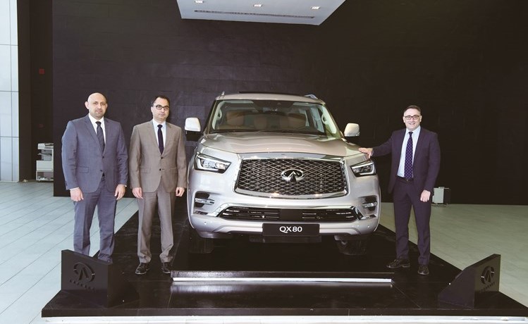 لوران بيرنيه ومكرم خاطر وأحمد طويل بعد الكشف عن QX80 الجديدة كليا	(احمد علي)﻿