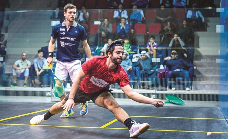 البطل الدولي عبدالله المزين خلال المباراة ﻿