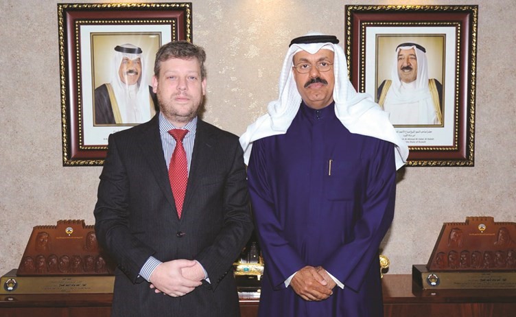 الفريق أول م.الشيخ أحمد النواف وسفير بلجيكا بيت هيربوت﻿