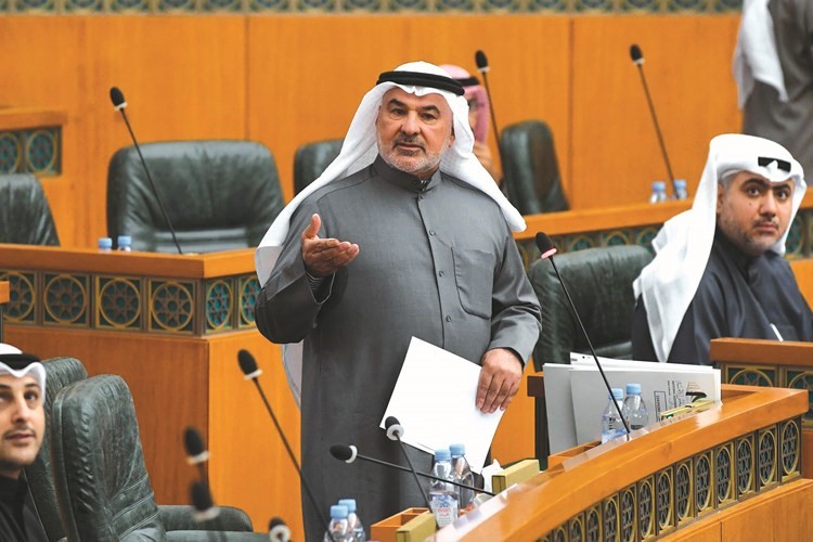صالح عاشور﻿