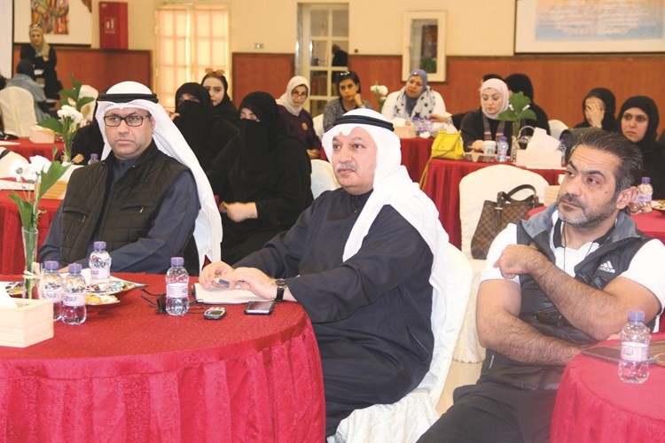 دوره تدريبية لرؤساء أقسام ثانوية «العصماء بنت الحارث»