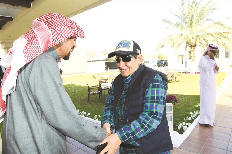الشيخ علي الجابر مستقبلا الشيخة د.رشا الصباح﻿