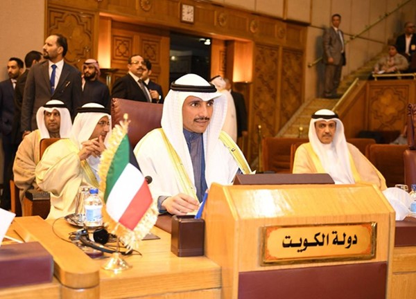 الغانم: تفشي ظاهرة الارهاب بات يهدد الدول والمجتمعات العربية
