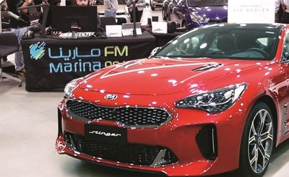 كيا المطوع تستضيف برنامج «ريفرش» وفريق «مارينا أف أم»