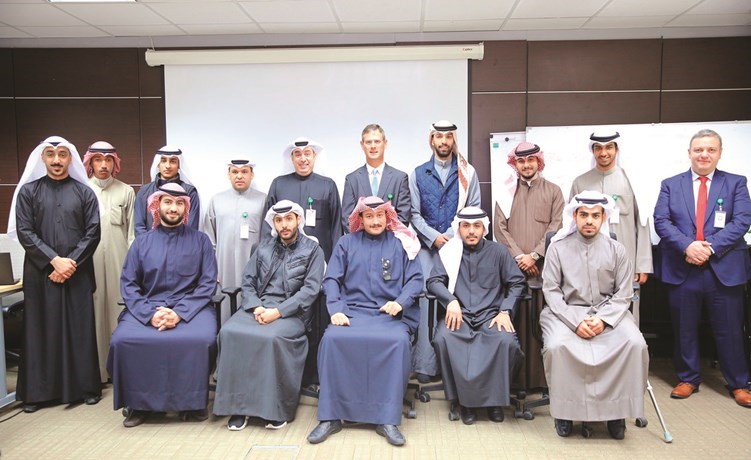 المشاركون في البرنامج التدريبي﻿