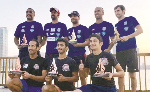 أبطال المنتخب الوطني عقب التتويج﻿