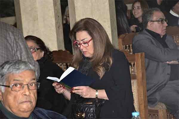 بالصور.. دموع دلال عبدالعزيز.. وأول ظهور لأشرف زكي بعد استقالته