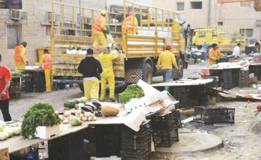 مصادرة خضار وفواكه في الفروانية ﻿
