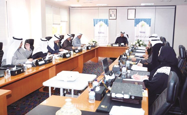 د. فهد العفاسي مترئسا اجتماع مجلس شؤون الأوقاف ﻿