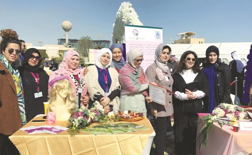 من الحملة التوعوية لجمعية السدرة للرعاية النفسية لمرضى السرطان﻿