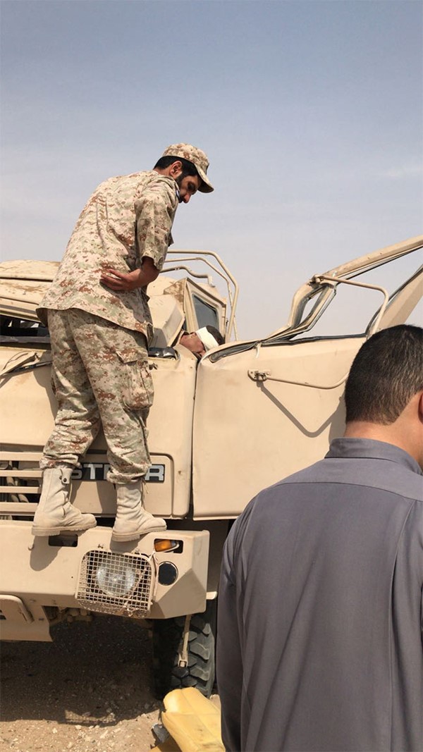 بالفيديو.. رئاسة الأركان: وفاة وكيل أول وإصابة وكيل ضابط إثر حادث آلية عسكرية