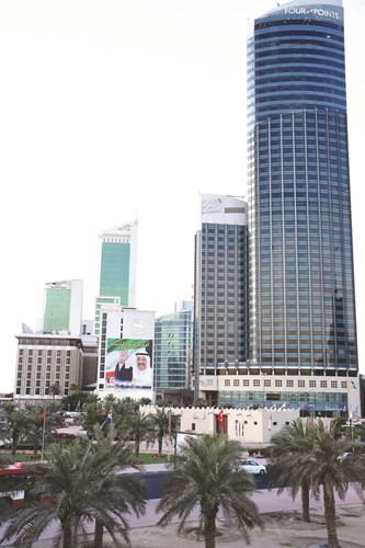 «شيراتون الكويت» و«فوربوينتس شيراتون» يزدانان بأبهى حلة احتفالاً بالأعياد الوطنية