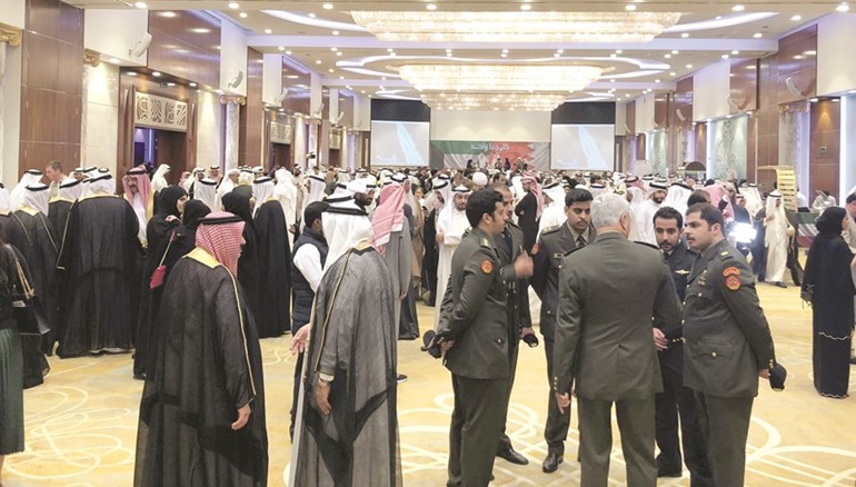 جانب من الحضور خلال حفل السفارة الكويتية في البحرين بالاعياد الوطنية	﻿