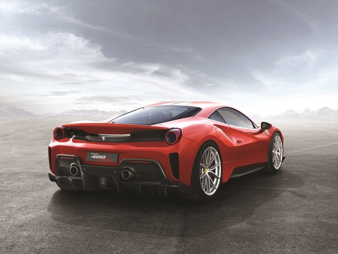 فيراري 488 Pista.. مزيج رائع من الحماس والأداء