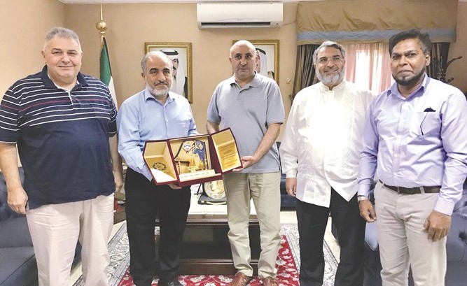 وفد النجاة يكرم سفيرنا بسريلانكا خلف بوظهير﻿
