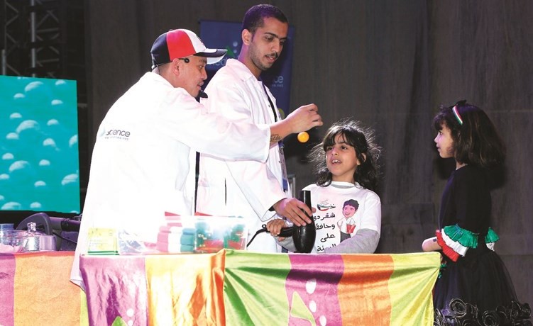 مهرجان «شكراً» يواصل أنشطته بعروض الفرقة النحاسية وجناح شقردي