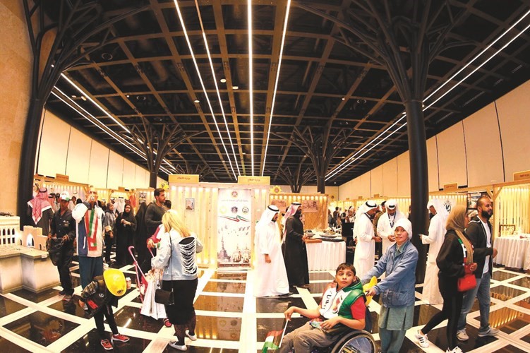 مهرجان «شكراً» يواصل أنشطته بعروض الفرقة النحاسية وجناح شقردي