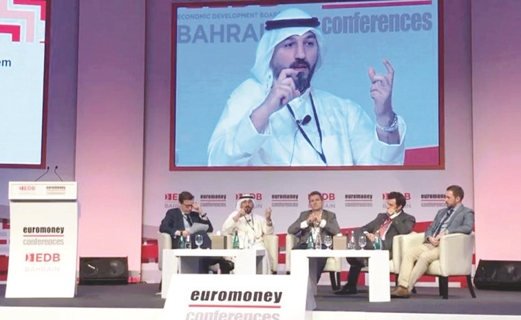 الشريك المؤسس علي أبوالحسن متحدثا في المؤتمر﻿