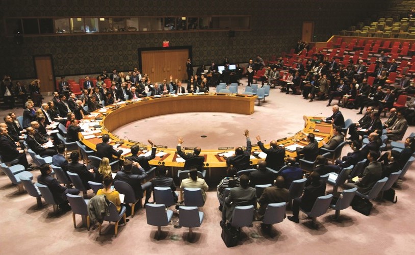 أعضاء مجلس الأمن يصوتون بالموافقة على مشروع القرار الكويتي - السويدي لهدنة إنسانية في سورية      (أ.ف.پ) ﻿