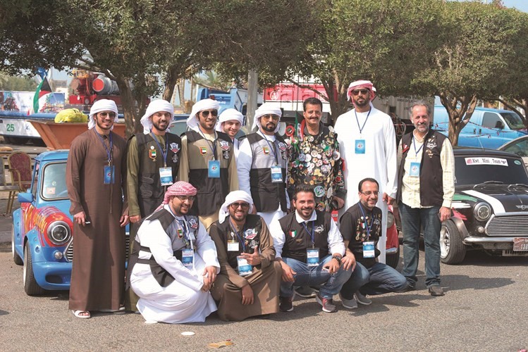 إماراتيون يشاركون الكويت فرحتها واحتفالاتها ﻿