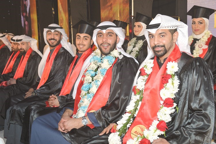 جامعة الشرق الأوسط الأميركية AUM احتفلت بتخرّج 814 طالباً وطالبة