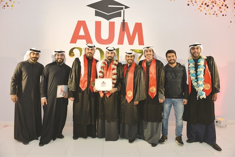 جامعة الشرق الأوسط الأميركية AUM احتفلت بتخرّج 814 طالباً وطالبة