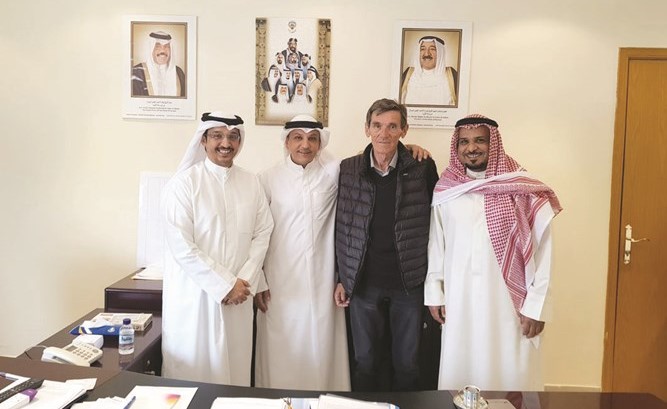 رادي مع الربيع والجارالله والعجمي في اتحاد الكرة﻿