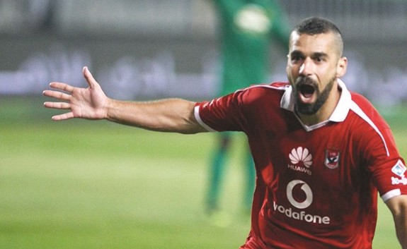 الأهلي لإسقاط الداخلية والاقتراب من اللقب