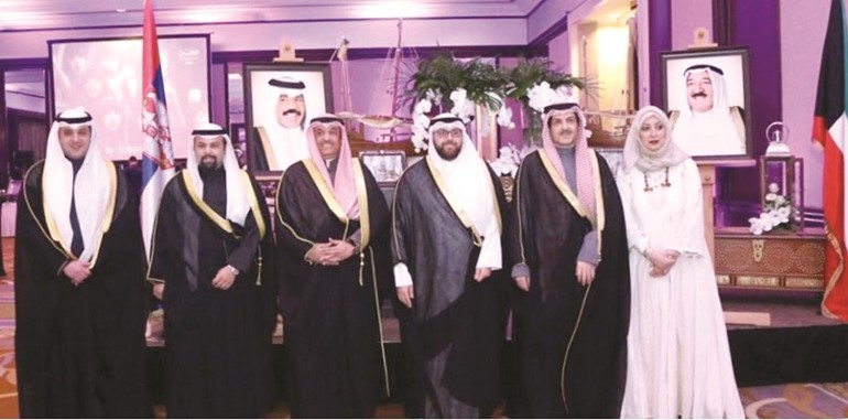  ﻿السفير يوسف عبدالصمد مع أعضاء سفارتنا في بلغراد خلال الاحتفال بالأعياد الوطنية﻿