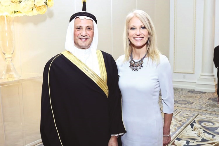 الشيخ سالم العبدالله مع مستشارة الرئيس الأميركي كيليان كونواي﻿