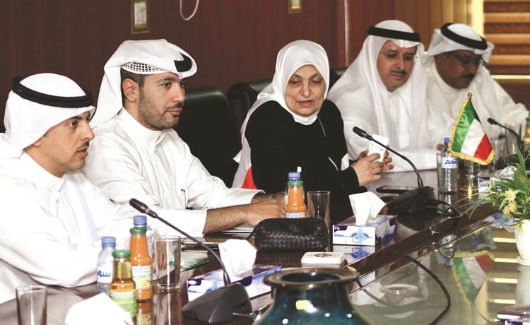 هند الصبيح تقدم تعريفا عن تجربة الكويت في مجال الشؤون الإنسانية	﻿