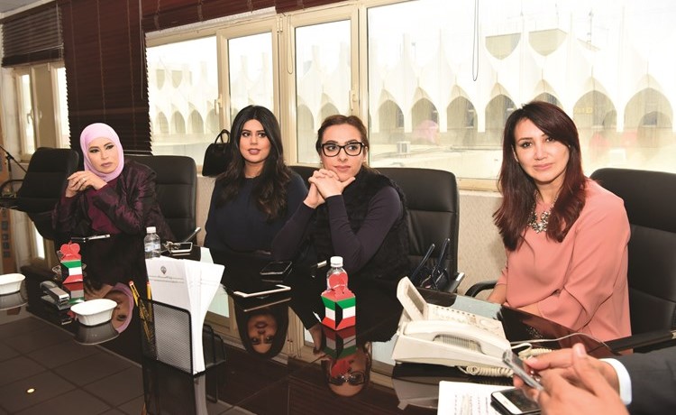 مها ملا جمعة ومناير القلاف وفاطمة الكندري وسها اسبيته	 (ريليش كومار) ﻿