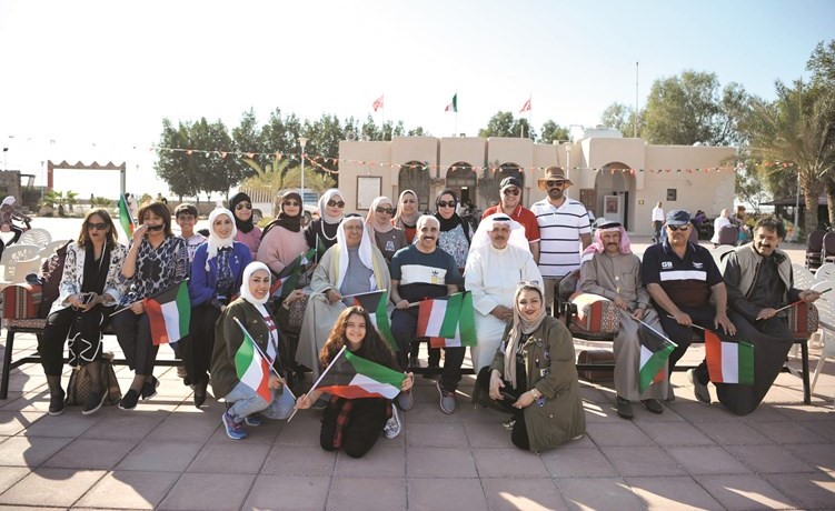 يوسف مصطفى وإبراهيم البغلي ومنيرة الكندري وعبد العزيز المقدسي وعدد من المتطوعين(ريليش كومار)﻿