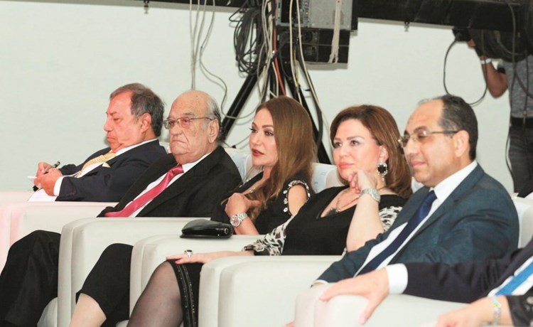 ليلى علوي وحسن حسني وإلهام شاهين في مقدمة الحضور﻿