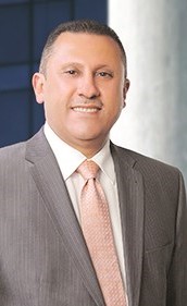هشام سرور﻿